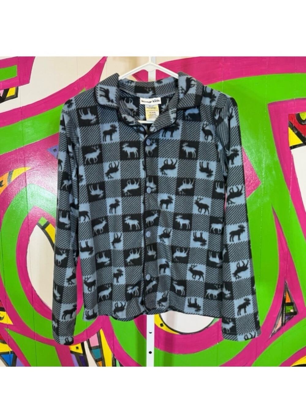 Komar Kids, Black and Blue Animal Print Button Up Pajama Top. Size XL(14-16)